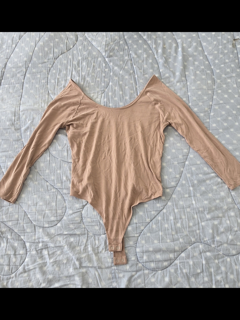Banana Republic Ribbed Scoop-Neck Long Sleeve Bodysuit - Beige